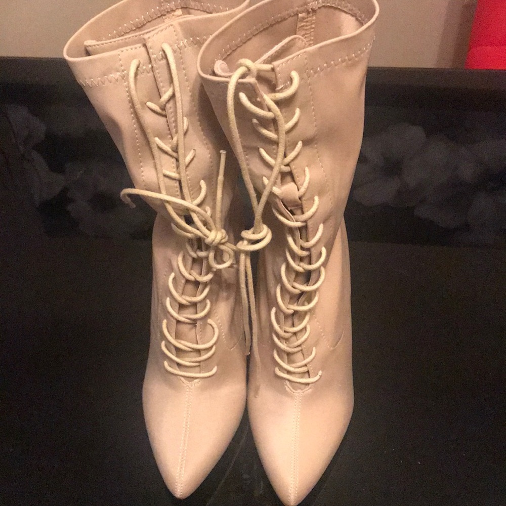 Boohoo Tan Lace Up Shoe Boots